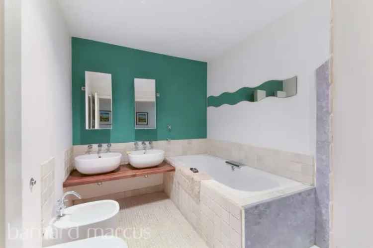 Flat For Sale , London, England