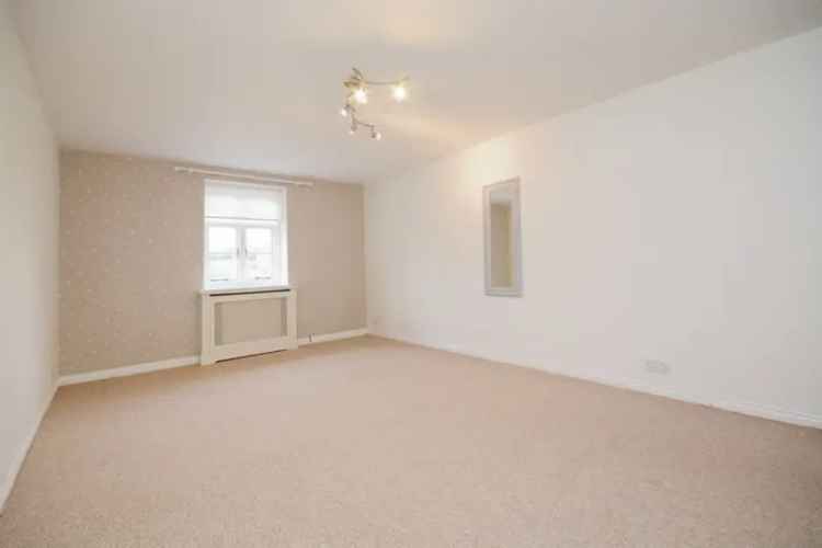 Spacious 2-Bedroom Apartment in Coggeshall Essex