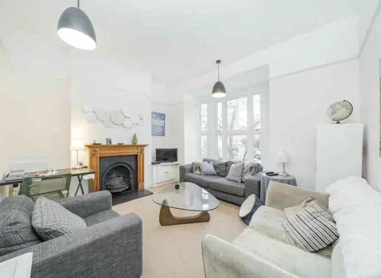 Four Bedroom Duplex Apartment Near Belsize Park