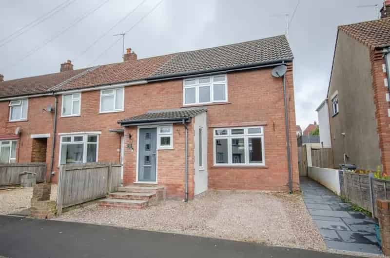 4 Bedroom House for Sale Extended Family Home