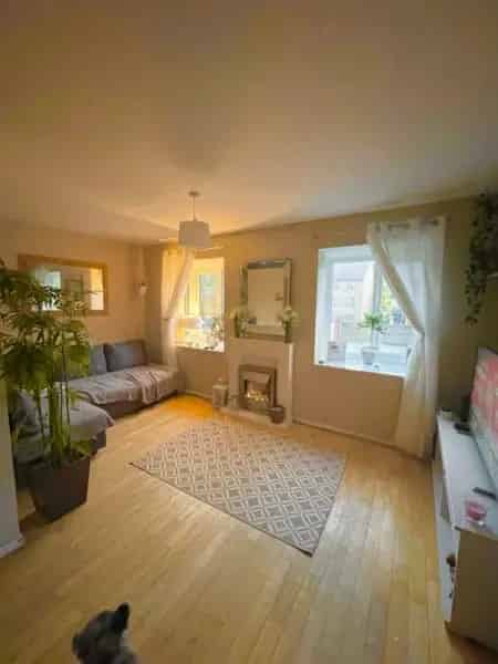 3-Bedroom House with Garage and Drive