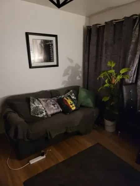 Downsizer's Delight: New Kitchen, Bathroom & Garden