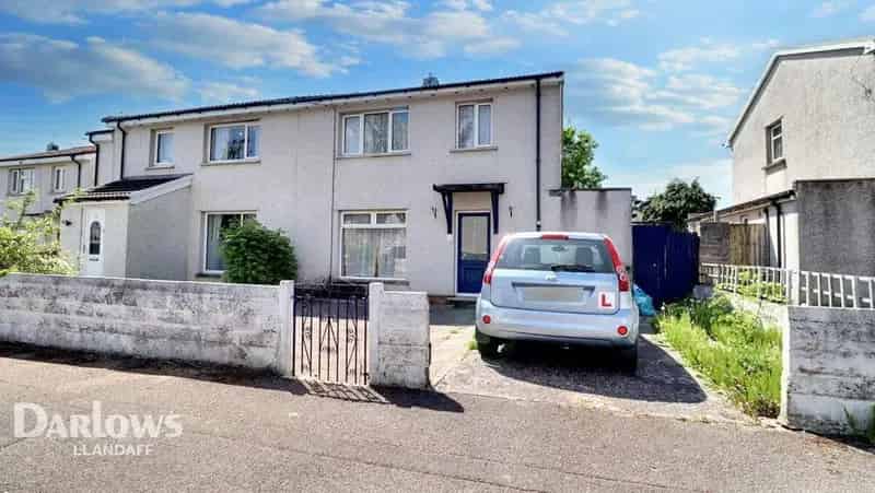 3 Bedroom Semi-Detached House for Sale