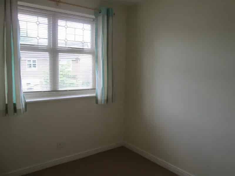 2 Bedroom House To Let - Mid May Availability