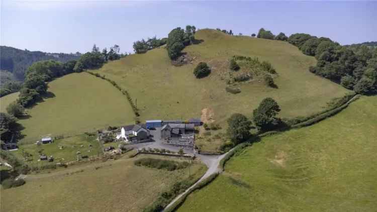 Detached House for sale with 12 bedrooms, Llanfihangel, Llanfyllin