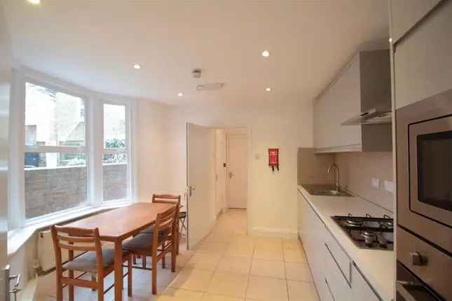 Terraced house to rent in Trelawn Road, London SW2