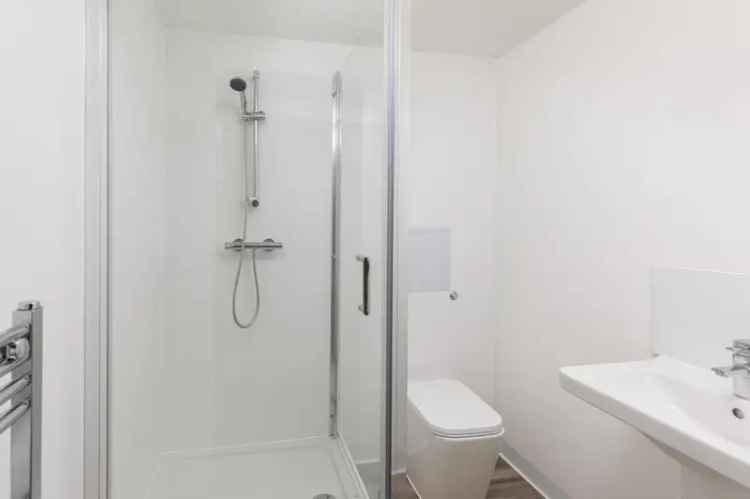 3 Bedroom Flats in Bristol's Paintworks