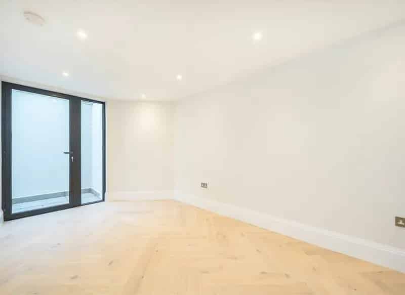 Two Double Bedroom Duplex Apartment Putney 1100 Sq Ft