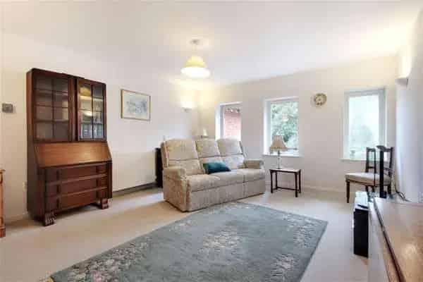 Two Bedroom Apartment Croft Close Sevenoaks