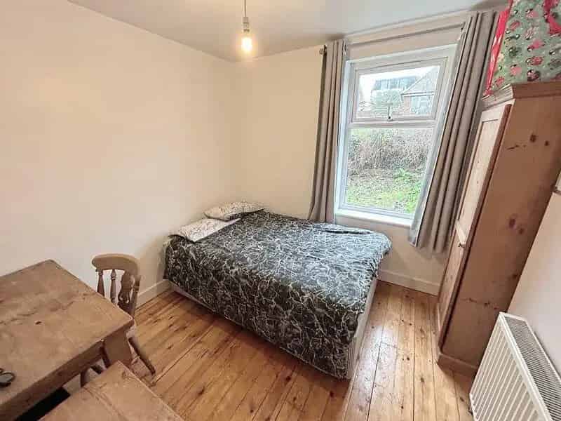 6 Bedroom Townhouse Brighton - Student Accommodation