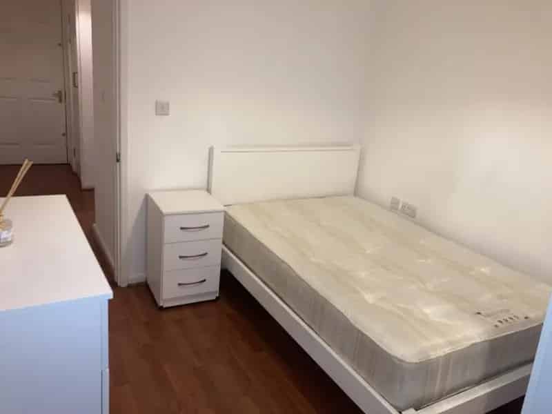 1 bedroom flat