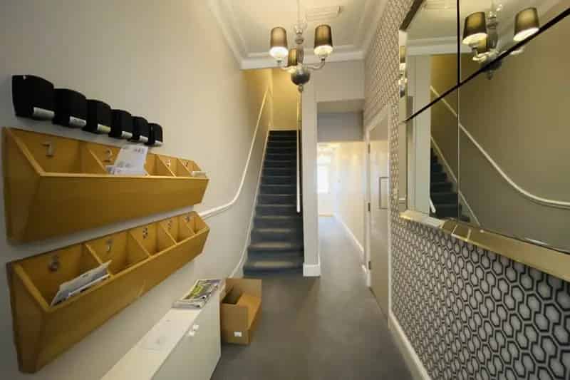 Flat For Rent , 65, Philbeach Gardens, London, England