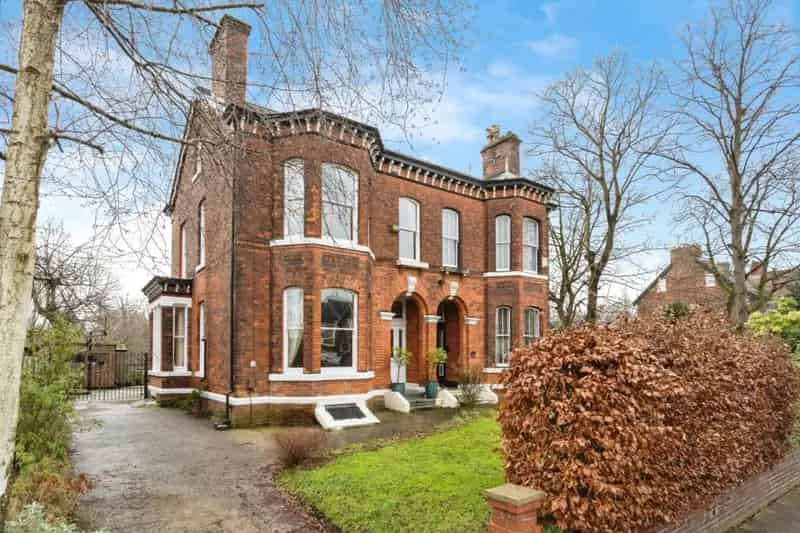6 Bed Period Property For Sale Modern Sophistication Family Home