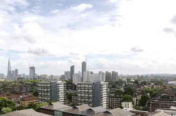 Flat for sale in Albert Embankment, London SE1