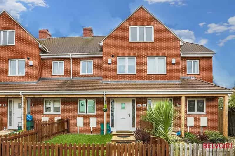 3 Bedroom Townhouse for Sale St Marks