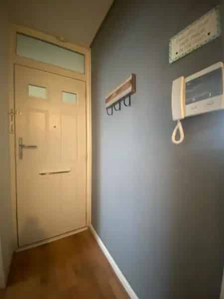 Large 2 Bed Flat Loft Enfield Town Station Near Park