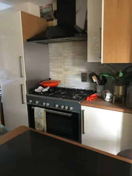 Large 3 Bed House with Gardens and Drive