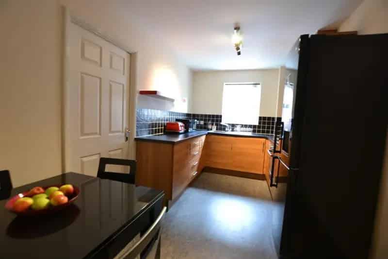 2 Bedroom Flat To Let Stourbridge