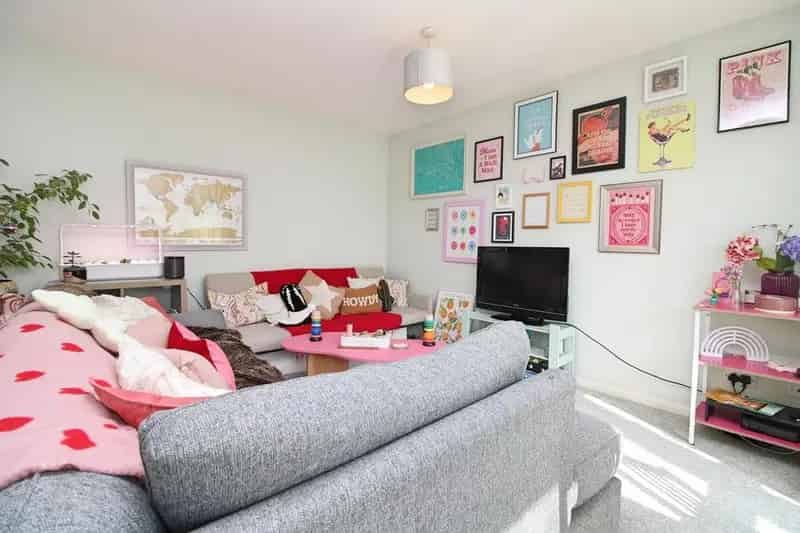 2 Bedroom Apartment for Sale