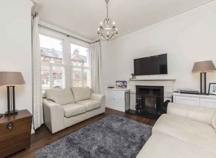 House For Sale in London, England