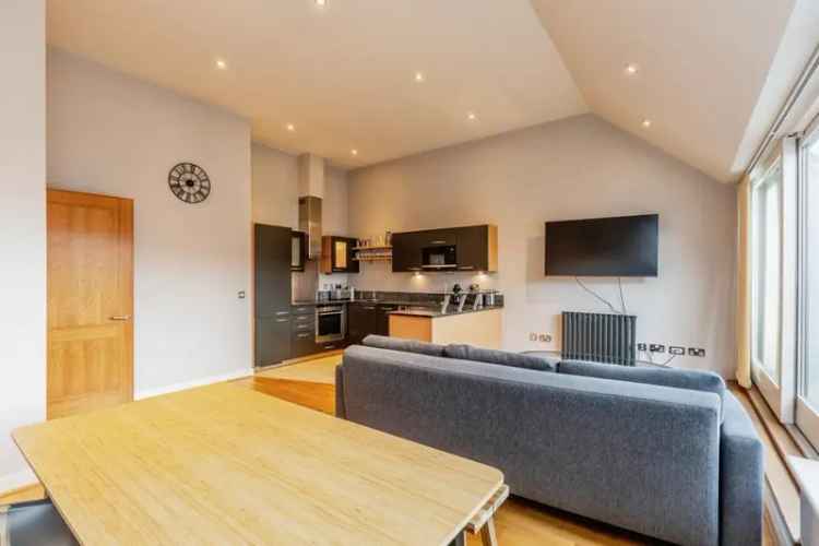 Two Bedroom Apartment Clifton Village Allocated Parking Zero Deposit