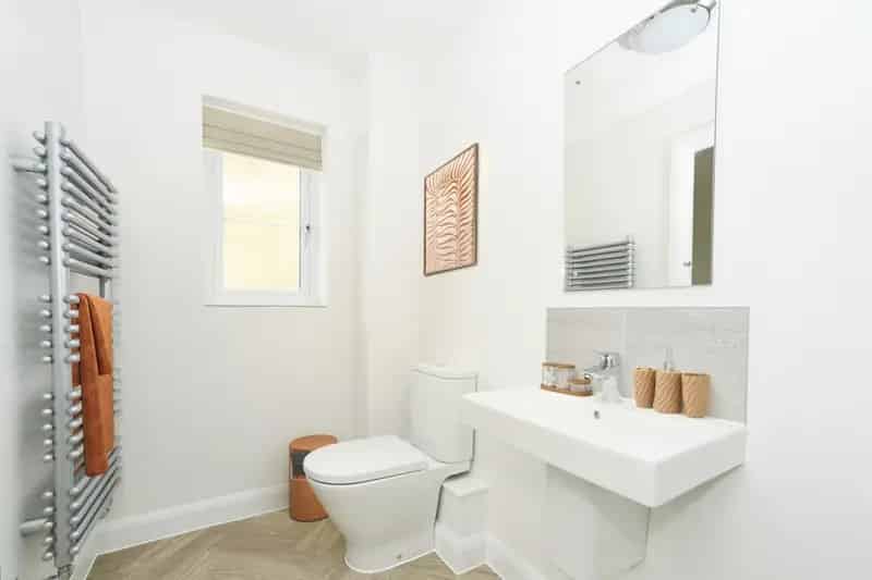House For Sale , Dauntsey Road, Chippenham, England