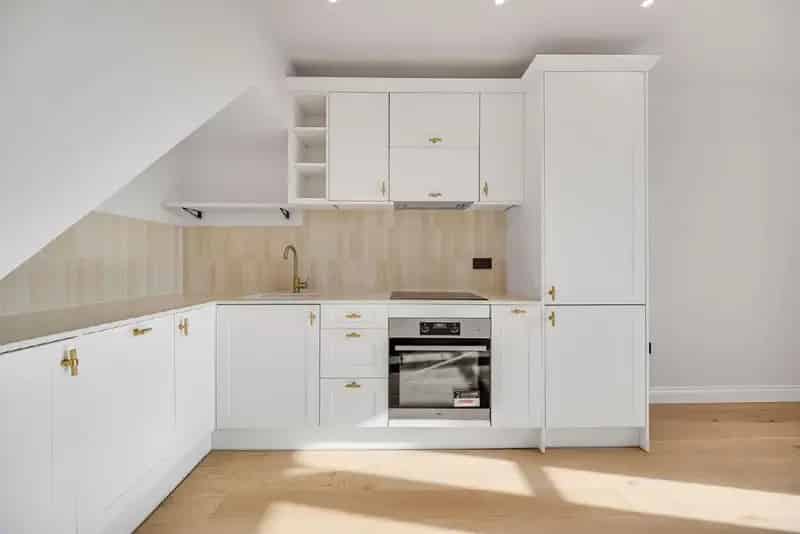 Two Bedroom Flat South Hampstead High Spec Period Building