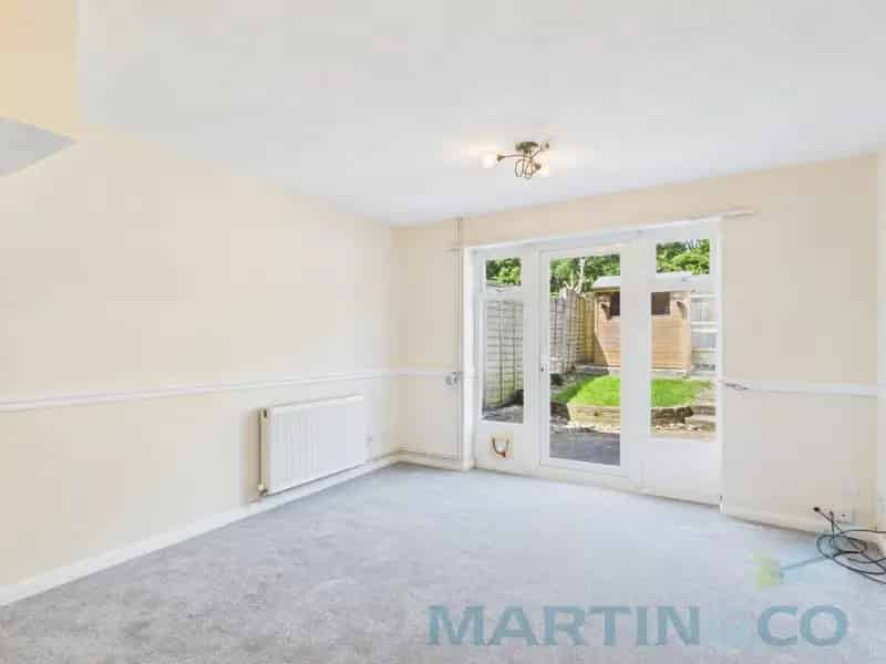 2 Bedroom House To Rent