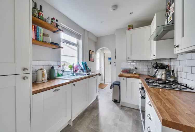 3 Bedroom House for Sale near Victoria Park BS3