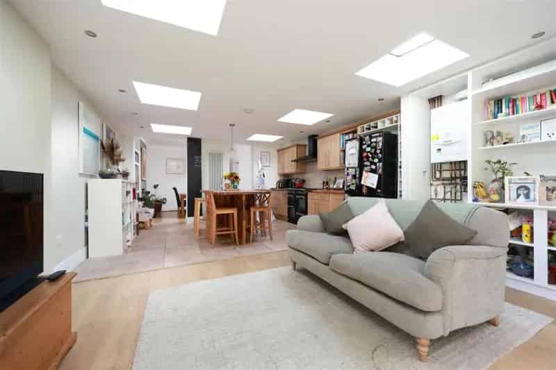 4 Bedroom Victorian House for Sale Shaftesbury Avenue Montpelier