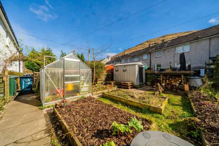 Spacious Ground Floor Flat in Arrochar with Stunning Views