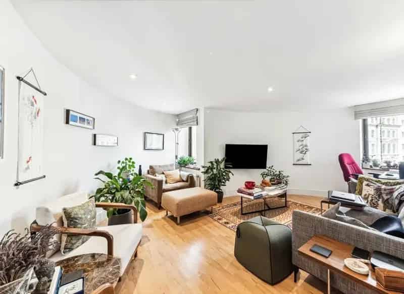 Large 2 Double Bedroom Apartment near Gloucester Road Tube