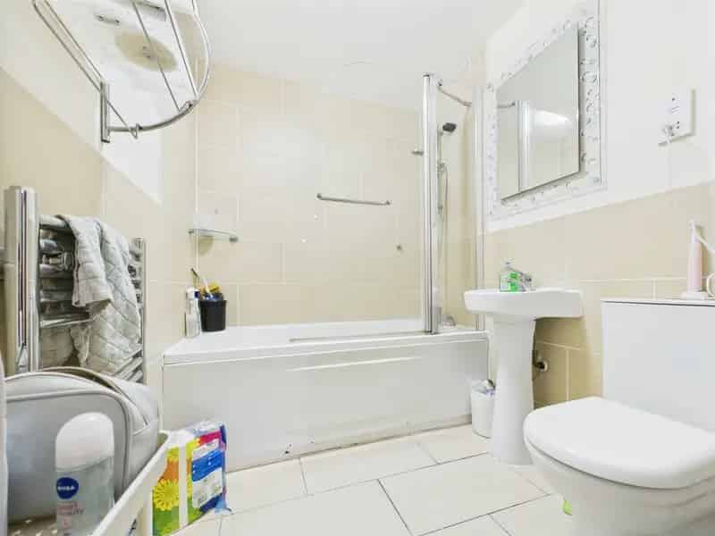 2 Bedroom Furnished Apartment Sheffield City Centre
