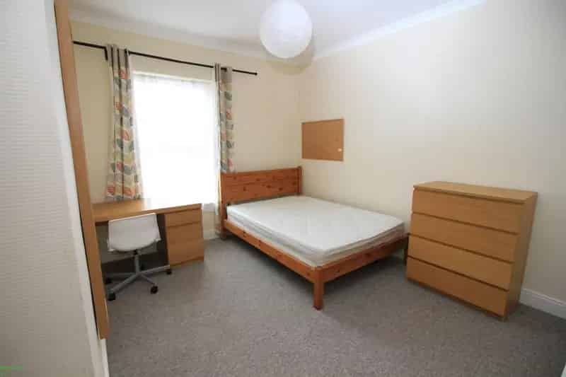 3 Bedroom Terraced House to Rent for Students in Coventry