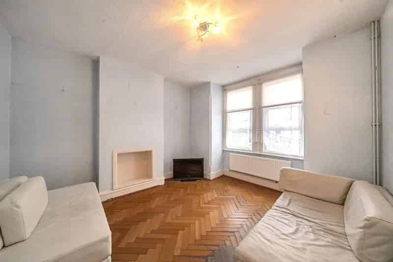 3 Bed Edwardian House 77ft Garden King George's Park