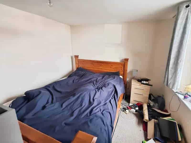 Three Freehold Flats For Sale Gainsborough Excellent Investment