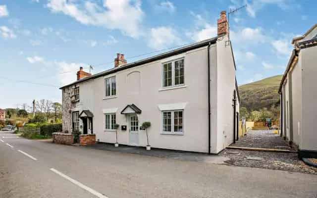 3-Bedroom Home in Little Stretton Shropshire