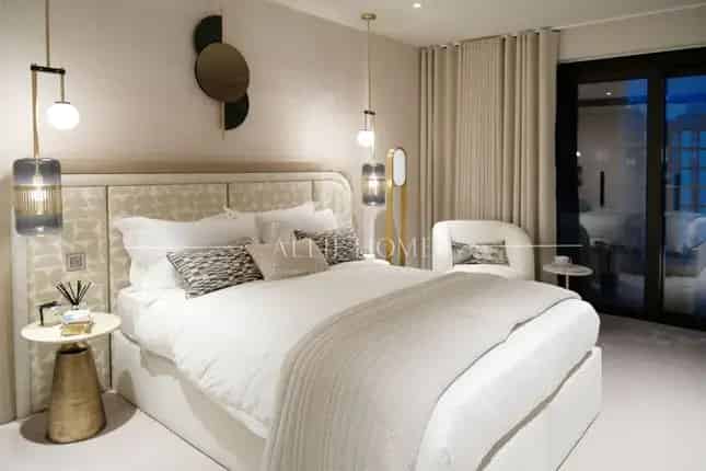Property for Sale in London SW10 Leasehold