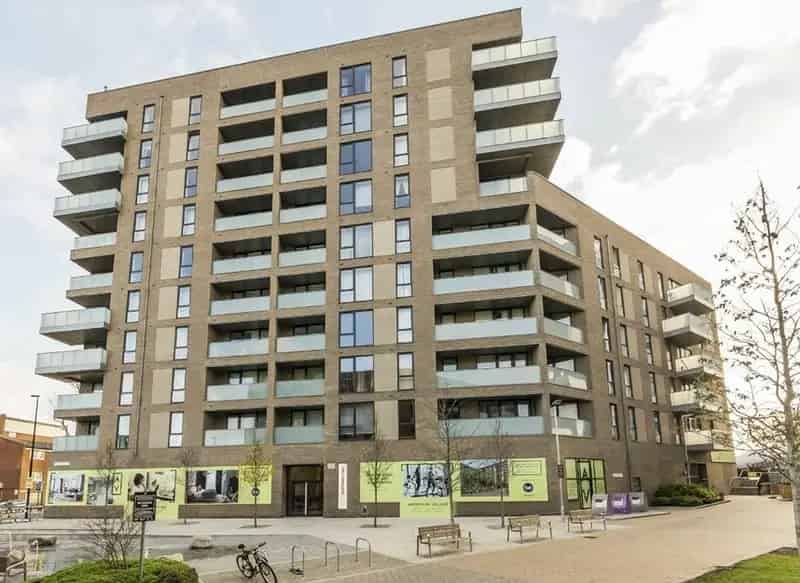 Flat For Sale , London, England