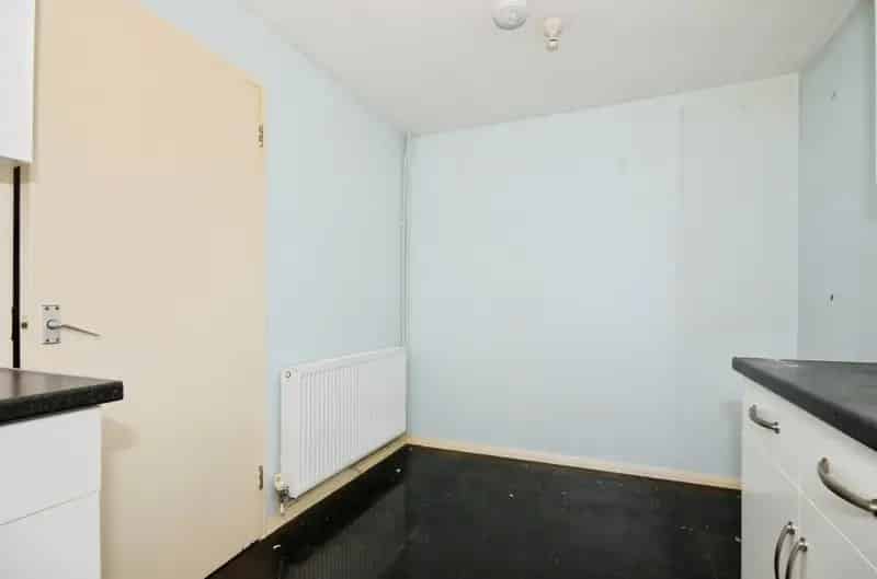 2 Bed Mid Terrace House Rayners Lane