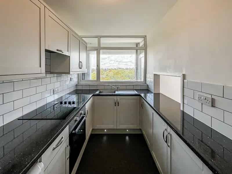 2 Bedroom Flat Edgbaston Newly Refurbished Panoramic Views Garage