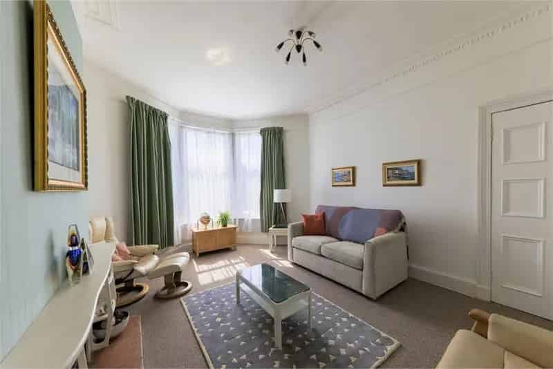3 Bed Terraced House Blackhall 3 Reception Rooms Private Garden