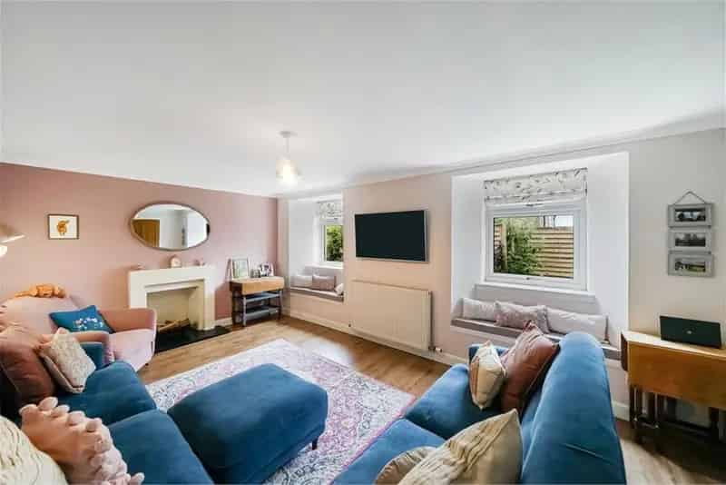 3 Bed Maisonette Flat Near City Centre