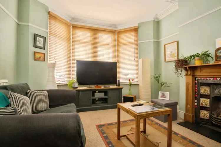 3 Bed Mid Terrace House Penylan Cardiff