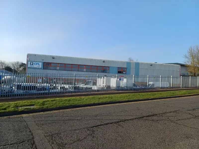 Industrial Warehouse Unit with High-Spec Offices and Secure Yard