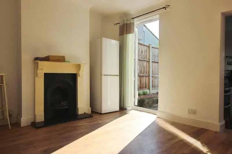 2 Bedroom Victorian House To Let Near Belvedere Station