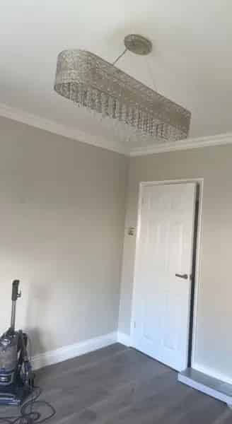 Beautiful End Terrace House Near Field - Newly Decorated