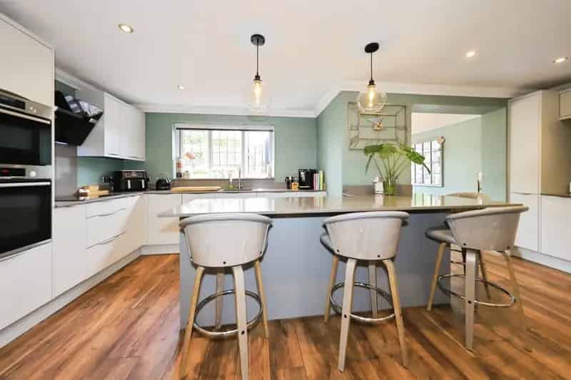 Four Bedroom Detached House With High Spec Finish