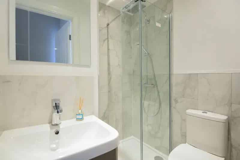 2 Double Bedroom Victorian Conversion Near Fulham Broadway