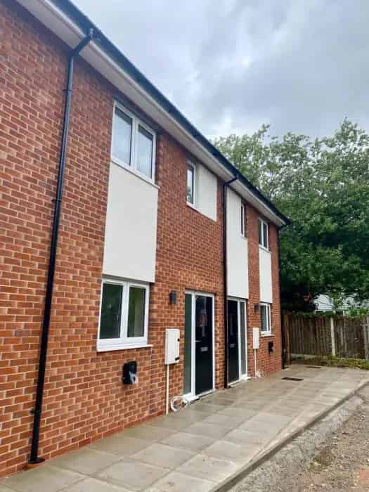 2 bed flat in Whiston Village/Admirals